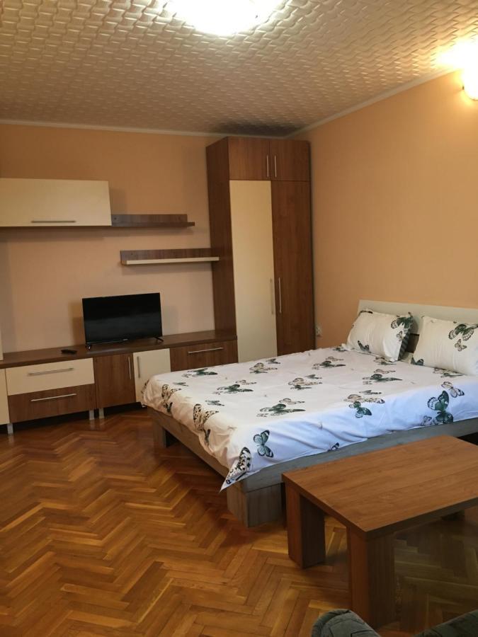 Casa H#Unikum Apartment Турда Екстериор снимка